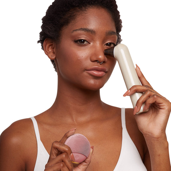 Removedor de Puntos Negros con Luz Azul + Cepillo de Limpieza Facial Rosado Vesper
